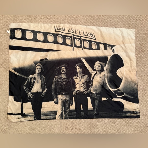 Led Zeppelin Scarf - Picture 1 of 4